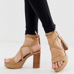 ASOS Wide Fit  block heeled - Size 9